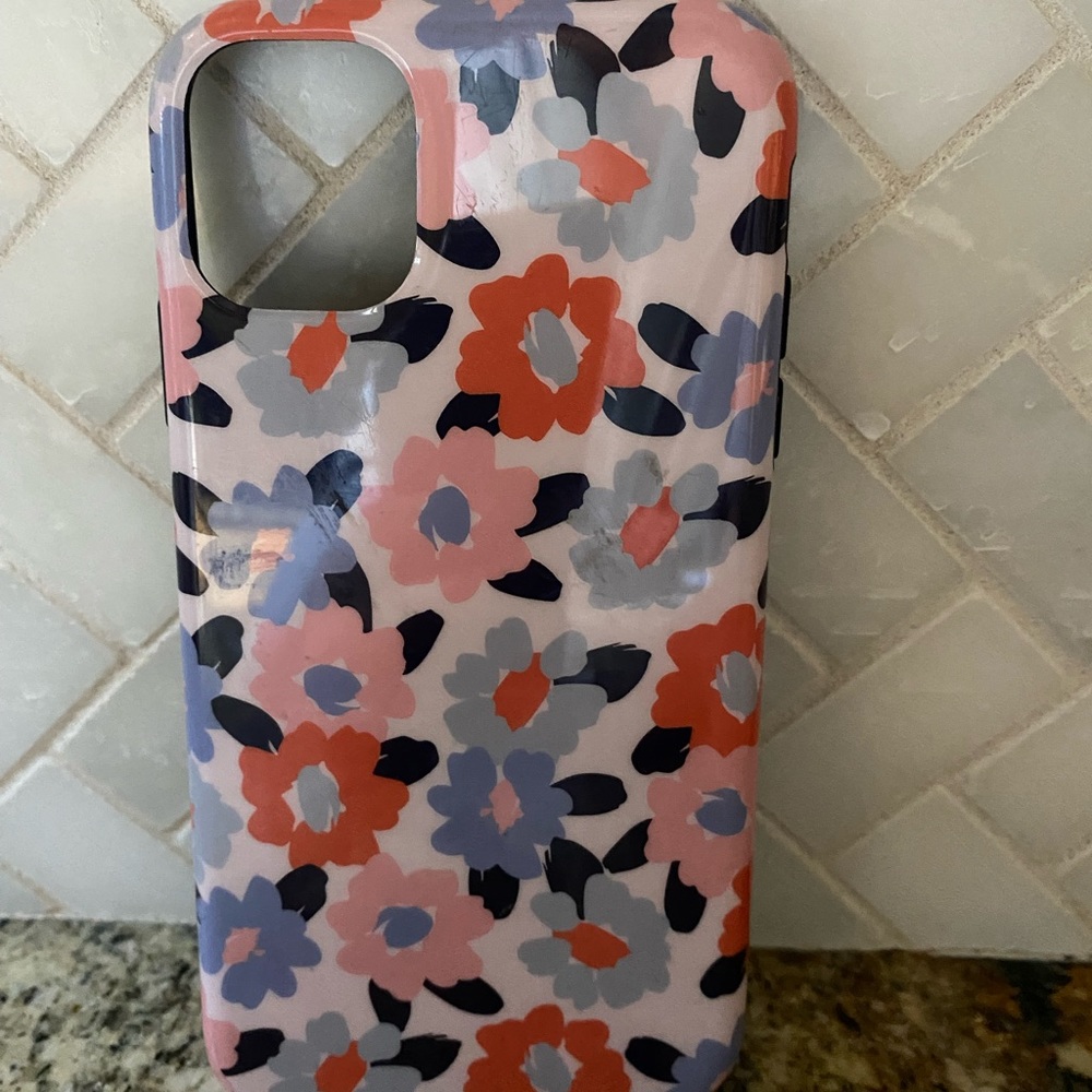 Casely iphone 11 case